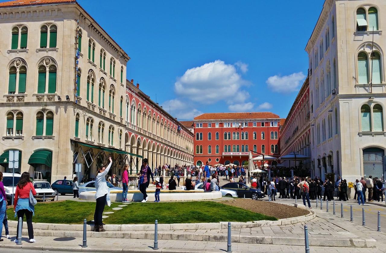 Apartments Emi Split Exterior photo
